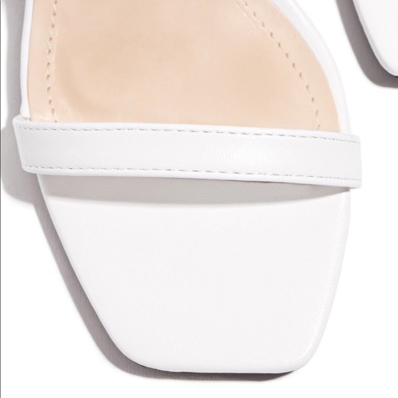 White double strap chunky heel - Picture 4 of 4